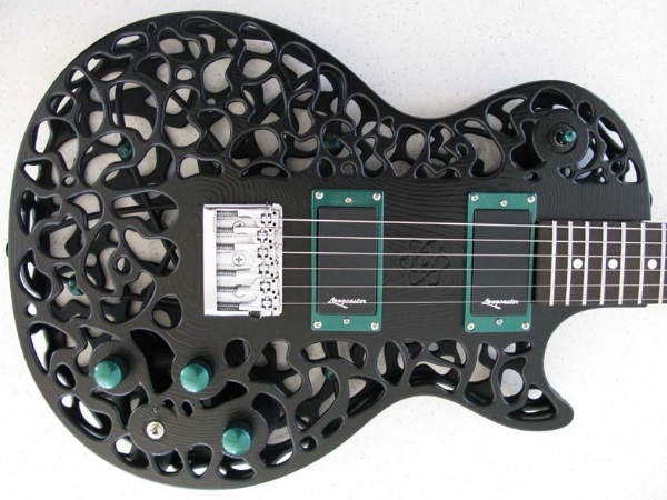 guitarra feito em impressora 3D